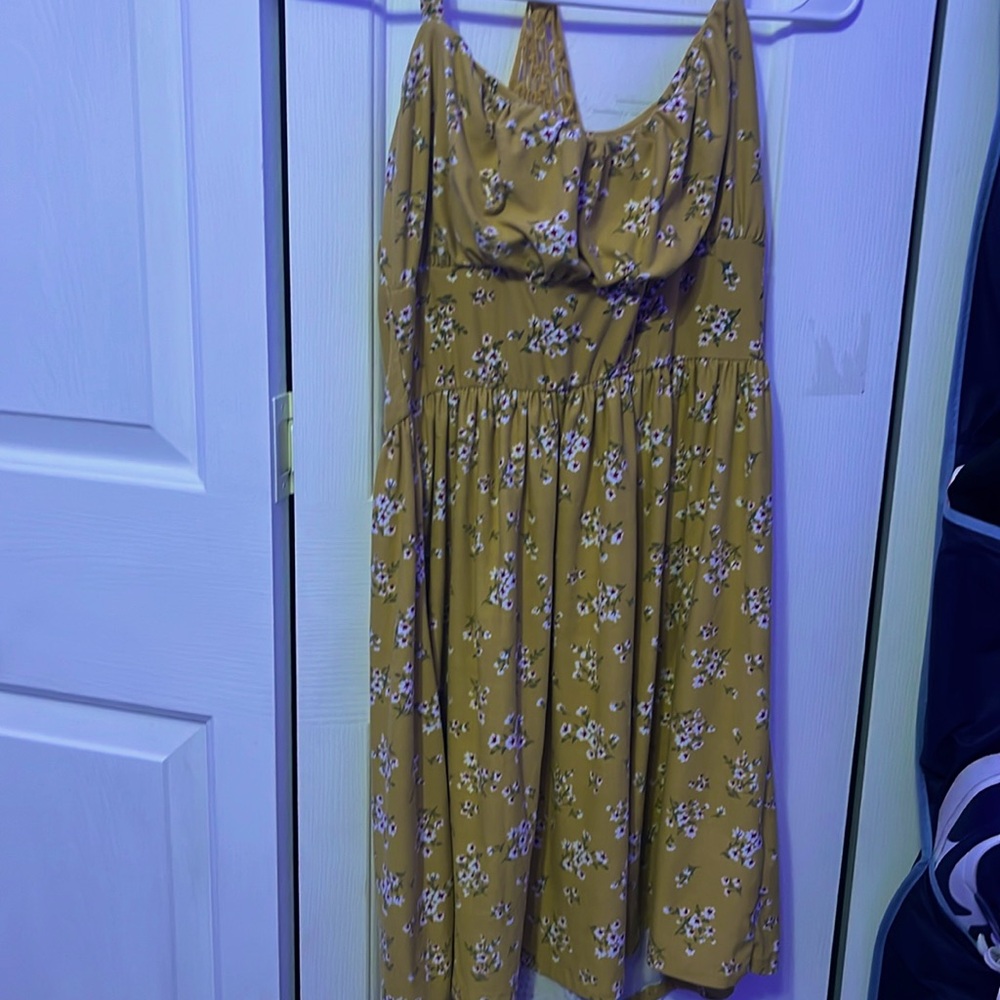 Planet gold dress